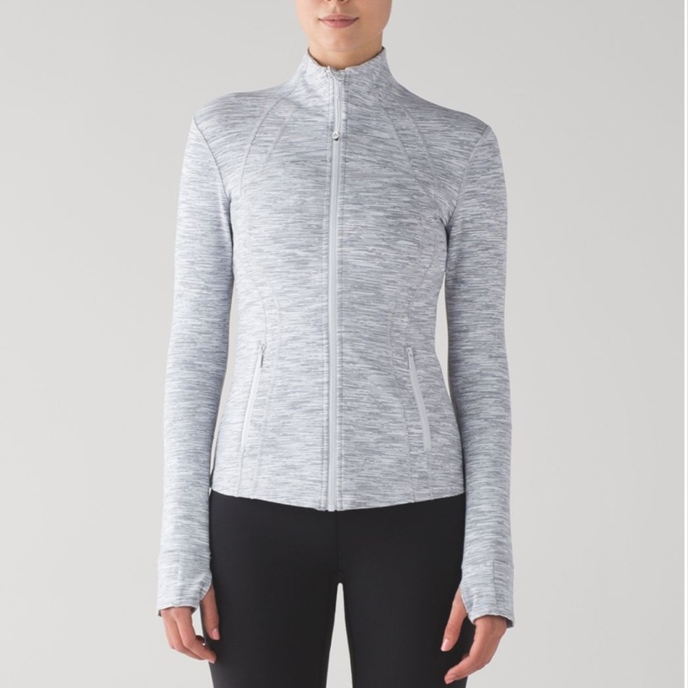 Lululemon Define Jacket
Wee Are From Space Ice Grey Alpine White